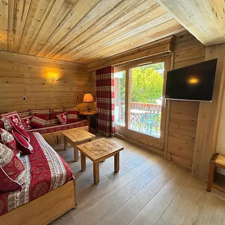 3 Pieces Jusqu'a 6 Pers, Meribel Centre, Proche Pistes Et Commerces - Fr-1-411-68 Apartment